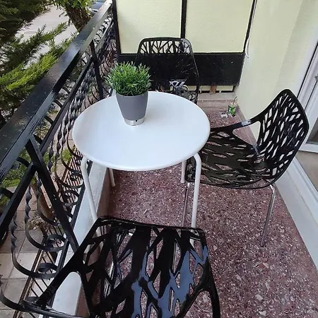 Haris Modern Apt. Near The Sea Selanik