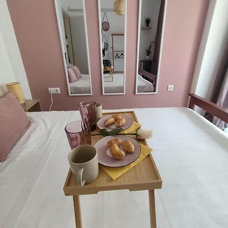 Lägenhet Haris Modern Apt. Near The Sea *